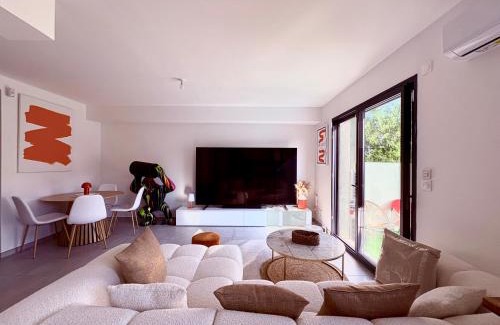 Perpignan House | Belle chambre dans villa neuve avec piscine