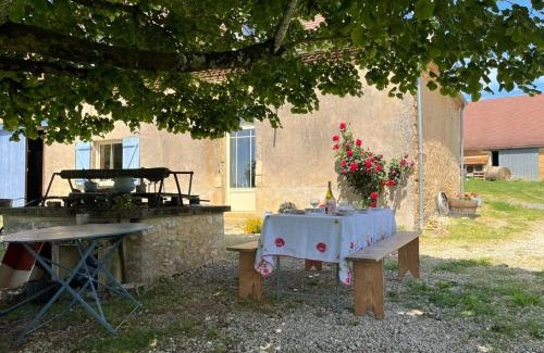 Sainte-Foy-de-Longas House | Belle Ferme Périgourdine