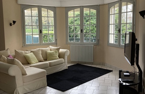 La Reunion House | Belle Maison de Campagne Avec Jardin Privatif à 15 min du Center Parc