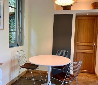 Gourdon House | Belle maison Ville medieval Gourdon