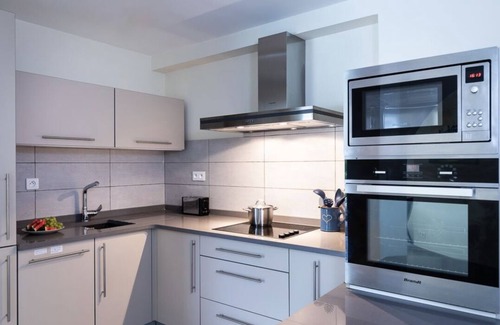 Urrugne House | Belle Maison vue sur la Rhune