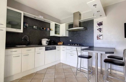 Soyons Villa | Belle Villa Avec Piscine - 6 Personnes