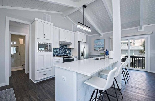 Orange Beach House | Belle Vista Top Charming 2 bedroom beach cottage in Orange Beach Alabama by Prickett Properties