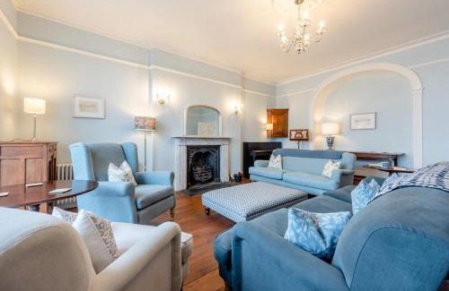 Tenby House | Belle Vue House