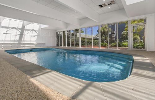 Lakes Entrance Hotel | Bellevue On The Lakes