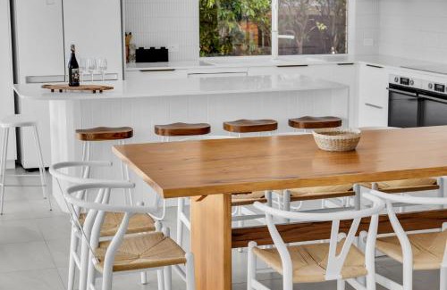 Merimbula Villa | Bellvilla - Kingfisher 5 Bd Suite