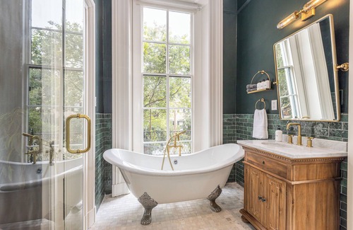 Historic Downtown Savannah Bed & Breakfast | Bellwether House