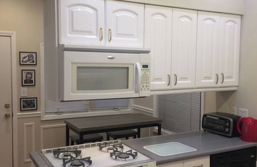 Lakeview House | Belmont House, Classy & Chic/walk to Wrigley Field