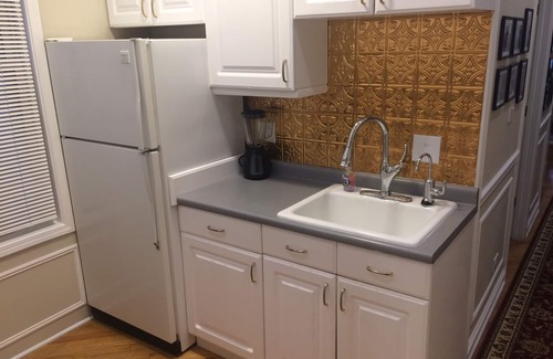 Lakeview House | Belmont House, Classy & Chic/walk to Wrigley Field