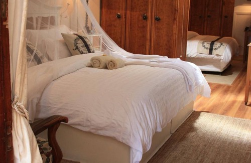 Upington Bed & Breakfast | Belurana Collection Victoria Manor