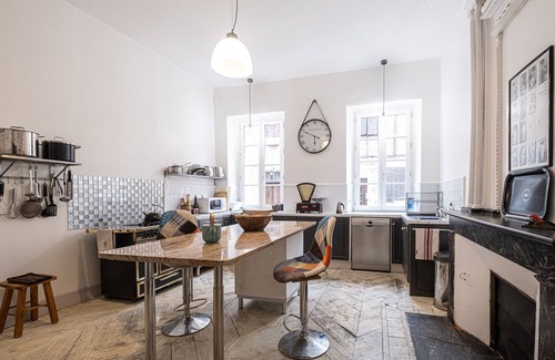 Castelnau-de-Montmiral House | Belvédère de Montmiral - Terrace and Garden