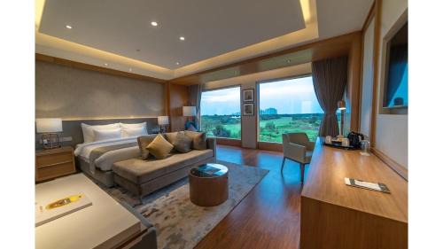 Ahmedabad Hotel | Belvedere Golf & Country Club