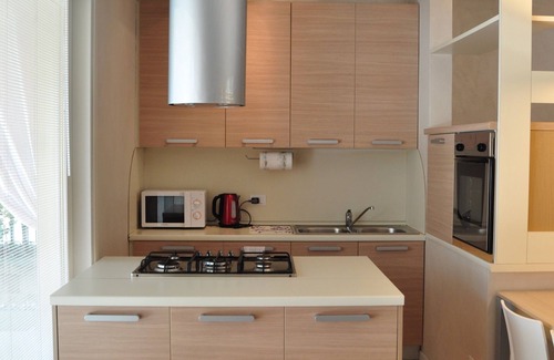 Desenzano del Garda Apartment | Belvedere Home a stone's throw from the center of desenzano