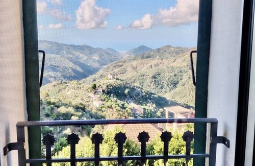 Perinaldo Apartment | Belvedere Relax 1Bdr, 1 Sofa Bed Apt 4 pp, Sea View, Wi-Fi and AC