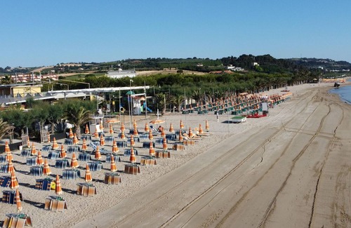 Cupra Marittima Apartment | Belvilla by OYO Appartamento sul Mare