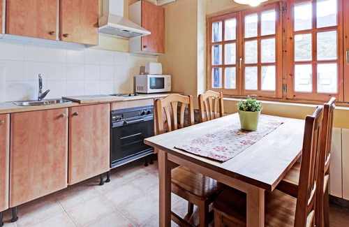 Isavarre Apartment | Belvilla by OYO Cobert d'en PiarrÃ³