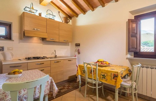 Dicomano House | Belvilla by OYO Gallorimpi