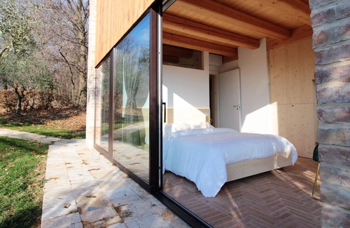 Venegazzu Ski Chalet | Belvilla by OYO Splendid chalet with bubble bath