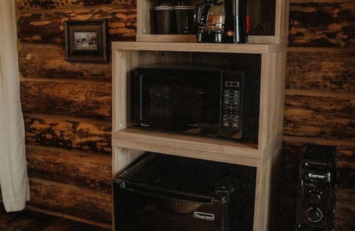 Paonia Other | Benaiah's Bunkhouse Fort Austin