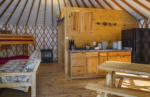 Three Rivers RV Rental | Bend-Sunriver RV Campground