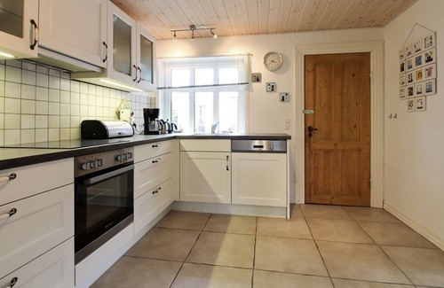 Hulsig Apartment | "Bene" - all inclusive - 1.5km from the sea by Interhome