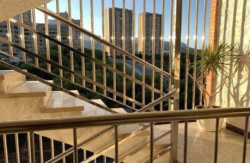 Cala Apartment | * Benidorm * Quiet Playa Poniente 100m * Luxury apartment * Super-airco *