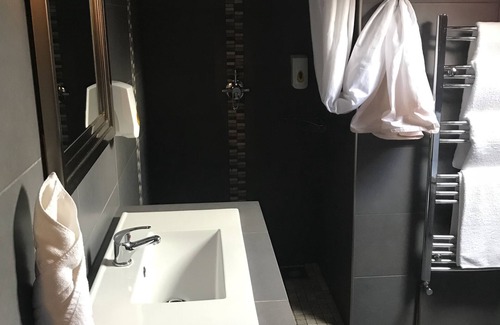 Long Eaton Hotel | Bennetts Hotel