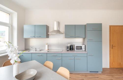 Freital Apartment | Benville Freital - 2 Schlafzimmer - Wohnküche - WLAN