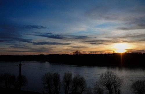 Zapadnyy okrug Hotel | БЕРЕГ гостевой дом