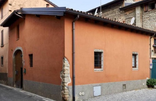 Bergamo Apartment | Bergamo Town elegant apartment near airport