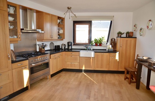 Bergen aan Zee House | BERGEN AAN ZEE: beautiful, large holiday home near the beach! Only 2 min. walk