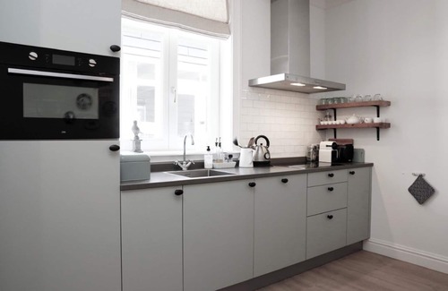 Bergen Apartment | BERGEN: 'Boschlust', beautiful apartments in country house style and close to the beach!