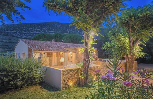 Mollans-sur-Ouveze House | BERGERIE 5* SPA SAINT QUENIN®️ 1 TO 10 PEOPLE-ACCESS FOR DISABLED-RIVERFRONT-JACUZZI