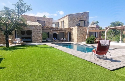 San-Gavino-di-Carbini House | Bergerie Piana d'architecte neuve, 8 pers, piscine chauffée, 10 min plage