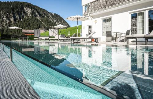 Berwang Hotel | Berghotel Almrausch