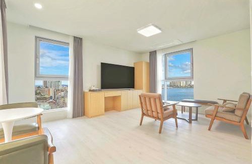 Sokcho Hotel | Berith Hotel