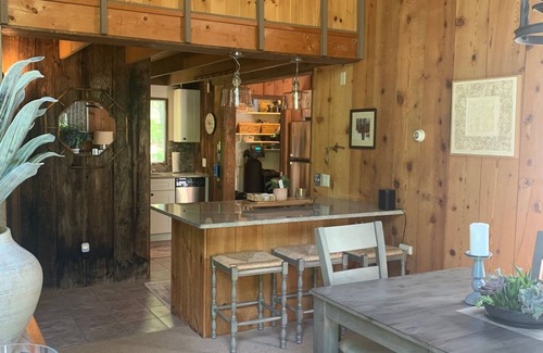 Williamstown House | Berkshires Living! Beautiful Location, Breathtaking Sunsets, Fully Reno Home