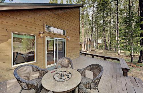 Truckee House | Bernese Gem