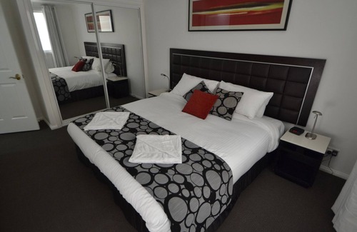 Berrima Resort | BERRIMA RETREAT MANSION from $59-$219pp/pn