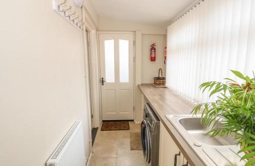 Grimston House | Bertelle
