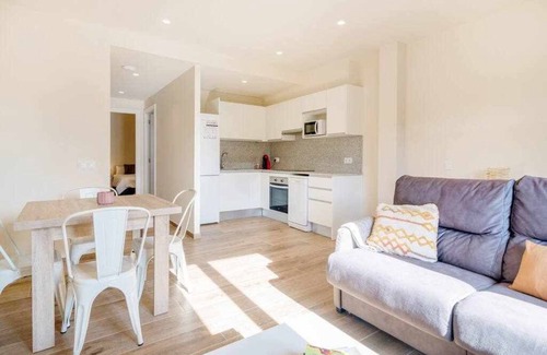 Besalu Apartment | Besalú 2-2 Newly renovated apt in the old town