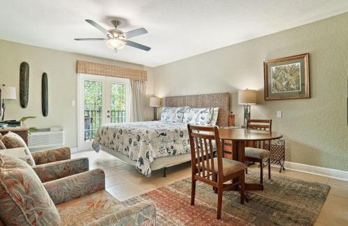 Dunedin Apartment | Beso Del Sol Beauty Studio Oasis in Dunedin 409