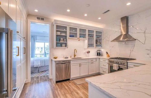 Margate City House | Bespoke Elegance -A Modern Coastal Masterpiece