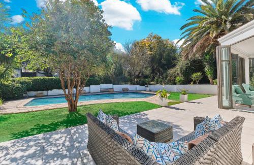 Greater Johannesburg Metropolitan Area House | Bespoke Luxury Sandton