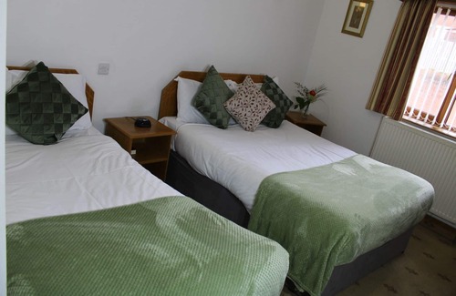 Dowlais Hotel | BESSEMER HOTEL