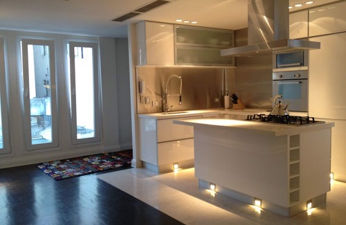 Recoleta Apartment | Best Area - Apt @ Recoleta - 3BR 3BT - AC-Heat/WiFi/Maid Incl - See our reviews!