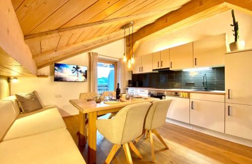 Hopferau Villa | Best Butler Alp Villa 11 Personen I Blockhütte I Parken I Lagerfeuer I Netflix