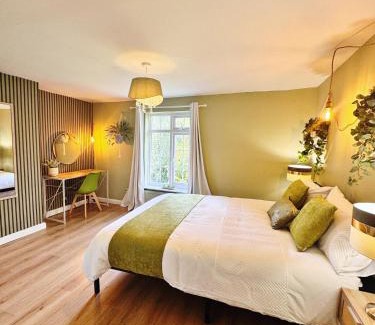 Ravensden Apartment | Best Deal 1 Bed Apartment 5 minutes from Bedford