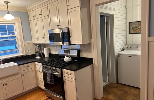 Macatawa Cottage | Best Front Porch In Macatawa - Private Lake Michigan Beach - 4 WEEK MINIMUM