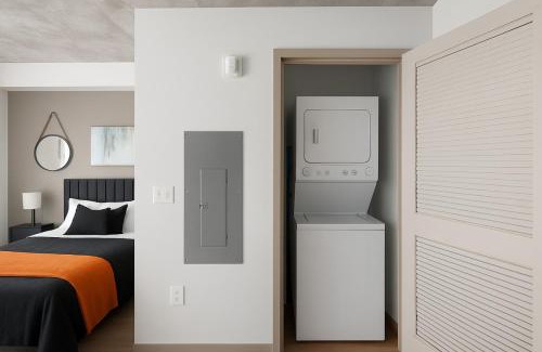 Five Points South Apartment | Best Kept Secret - Cozy Studio in Prime Location 5
